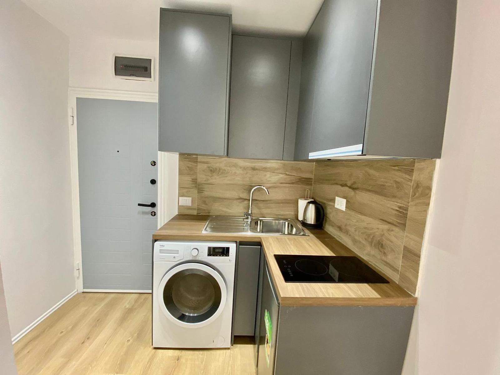 Mara Central Apartment 3 티라나 외부 사진